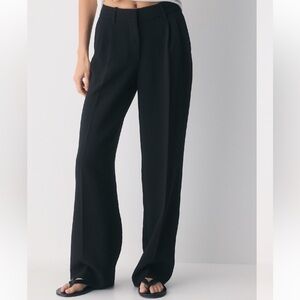 Aritzia THE EFFORTLESS PANT™ LO-RISE